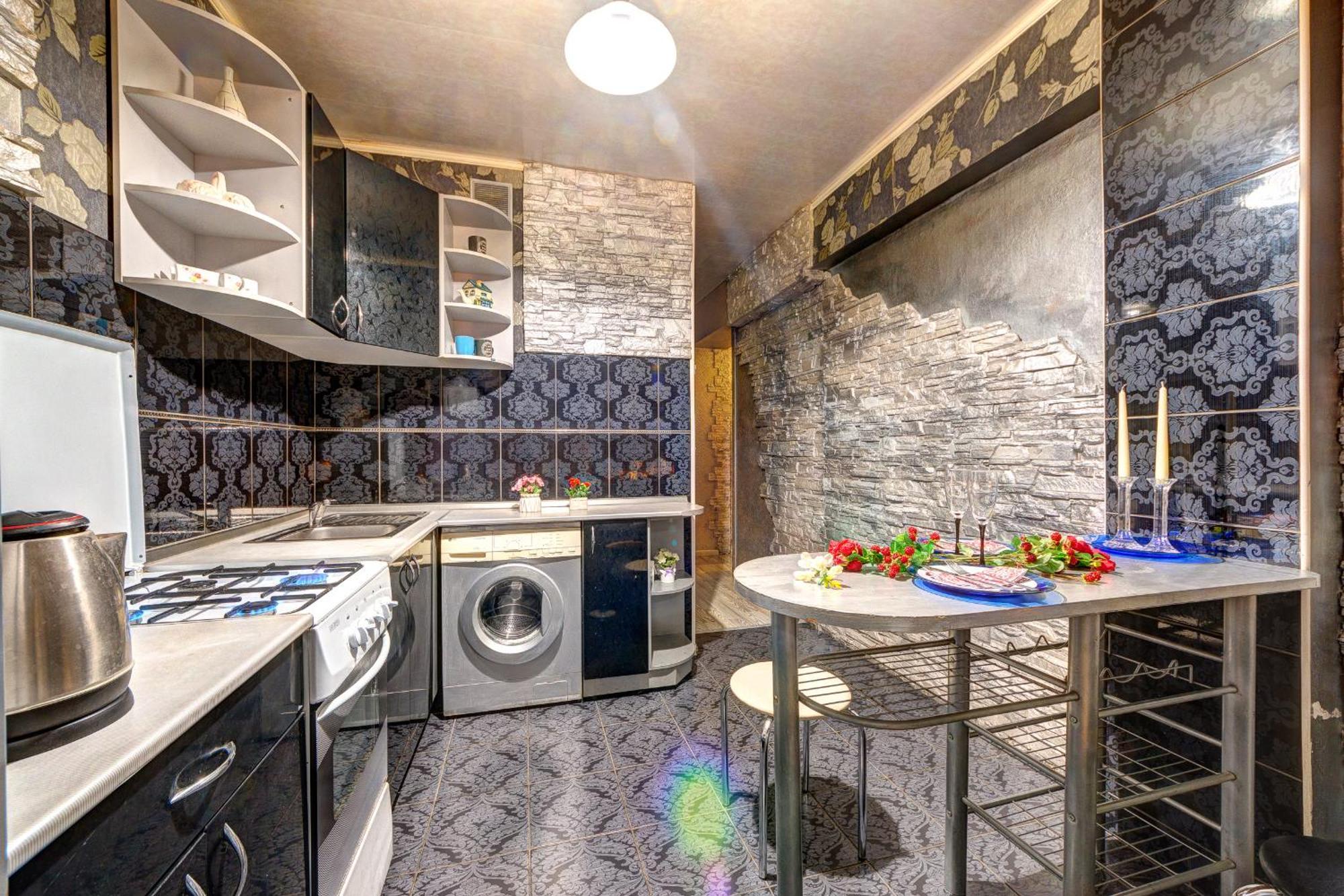 Apartment 4-кімнатні поруч з метро золоті ворота Kyiv